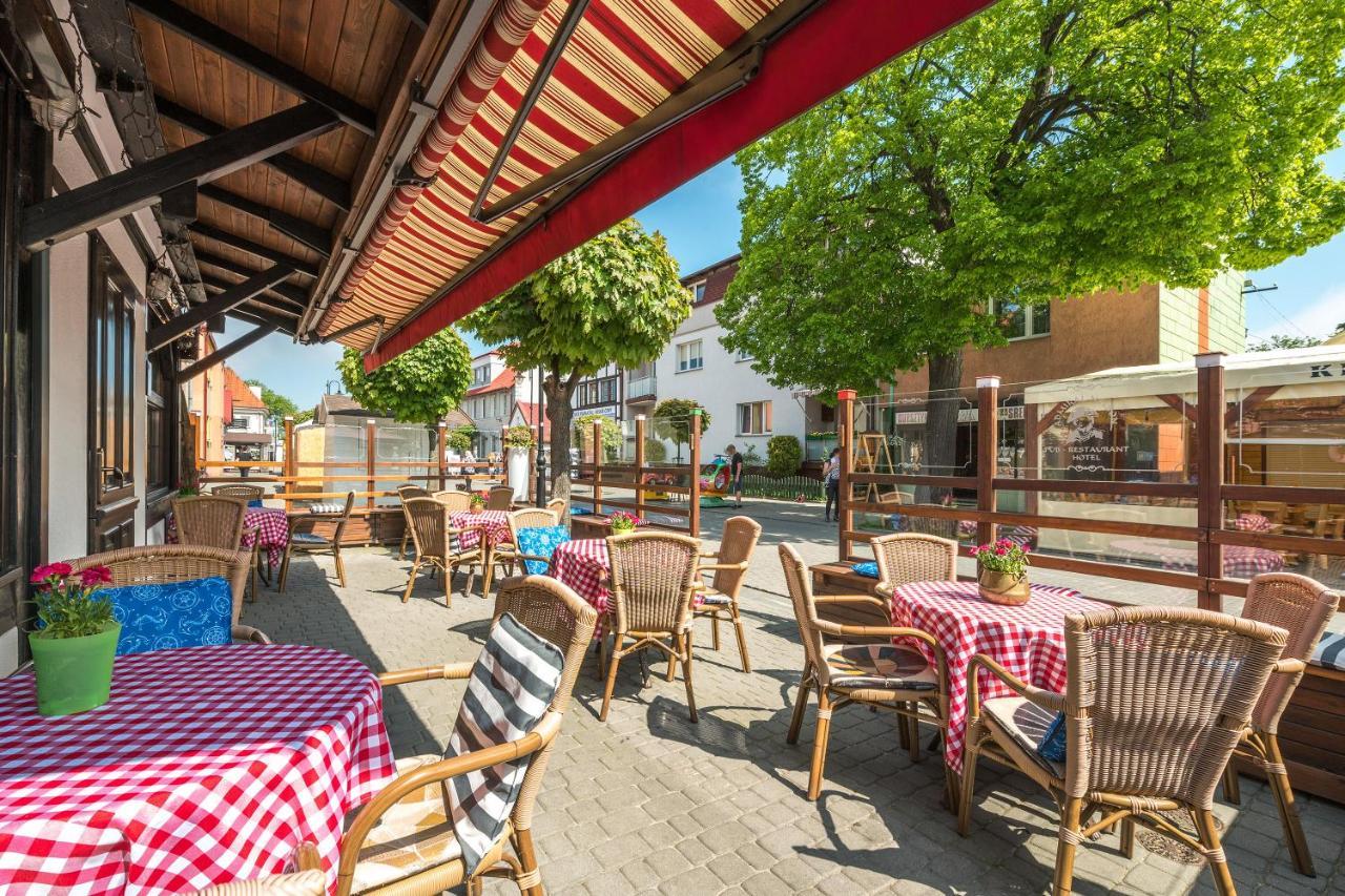 Villa & Restaurant Admiral Nelson Hel Eksteriør billede