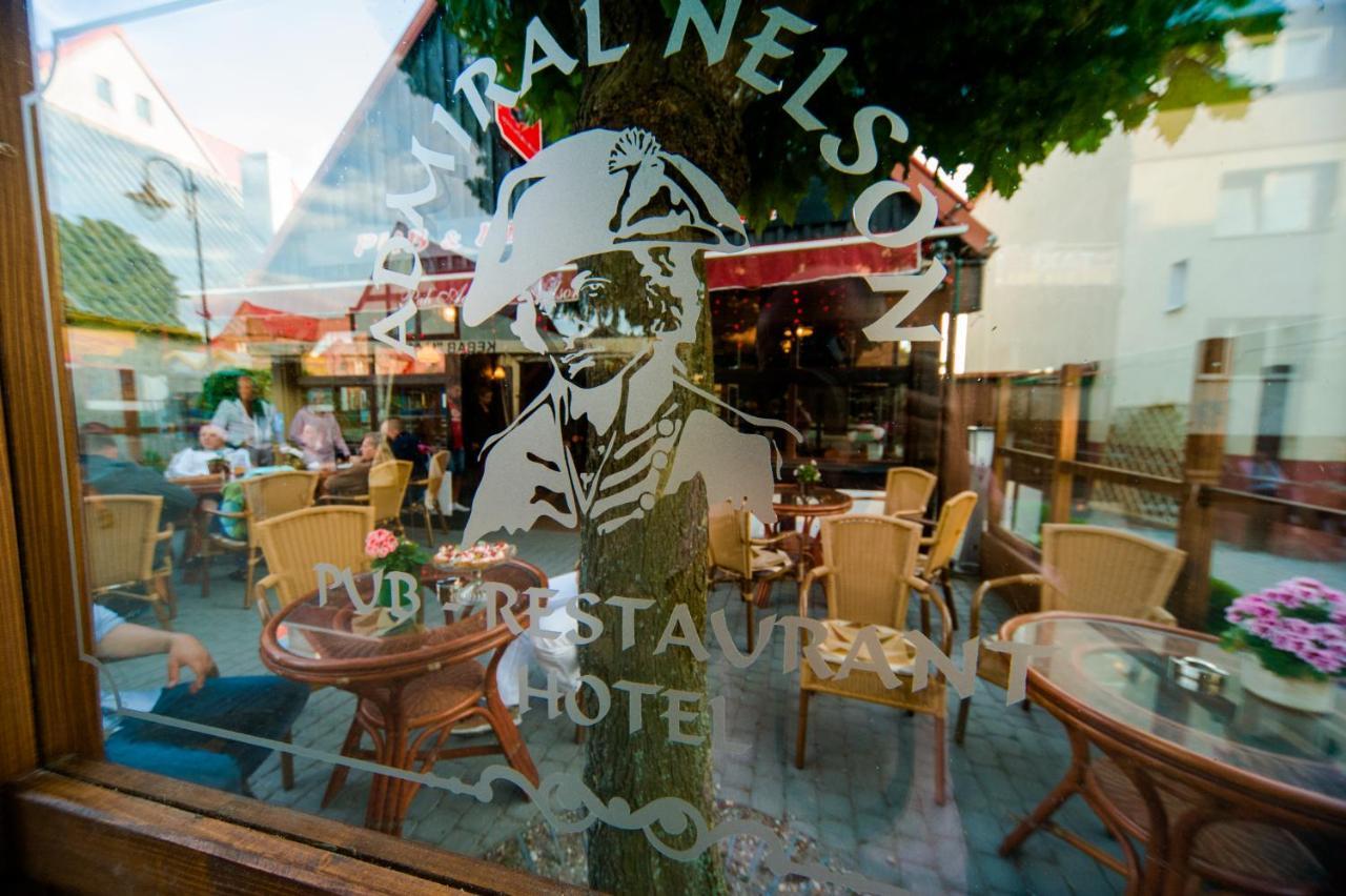 Villa & Restaurant Admiral Nelson Hel Eksteriør billede